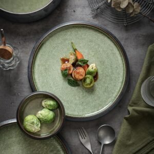 Dinner Plates,10.5inch Ceramic Plates Salad Plates Two-Tone Color Glaze Kitchen Serving Dishes,Set of 2(Texture Black and Green)